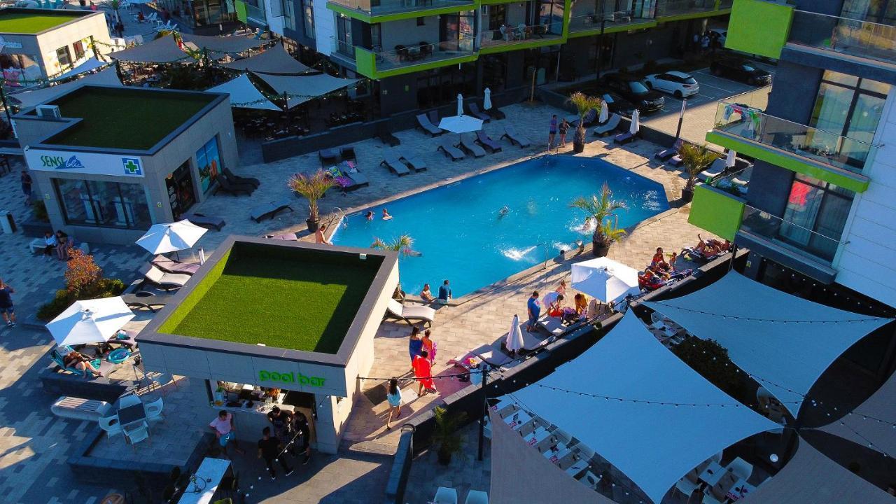 Sunrise Aparthotel Pool & Spa Mamaia Nord Navodari Exterior photo